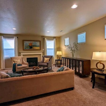 Spacious 3-Bedroom Home With Outdoor Space Eugene Luaran gambar