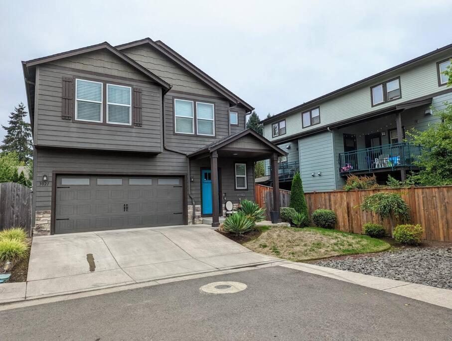 Spacious 3-Bedroom Home With Outdoor Space Eugene Luaran gambar